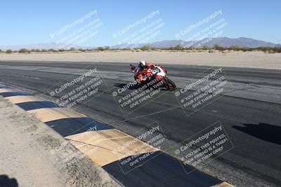 media/Dec-01-2025-Moto Forza (Mon) [[2daa91e15f]]/2-Intermediate Group/Session 4 (Turn 10 Inside)/